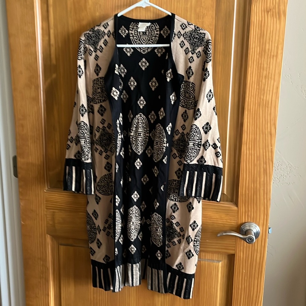 Women light weight sweater long jacket